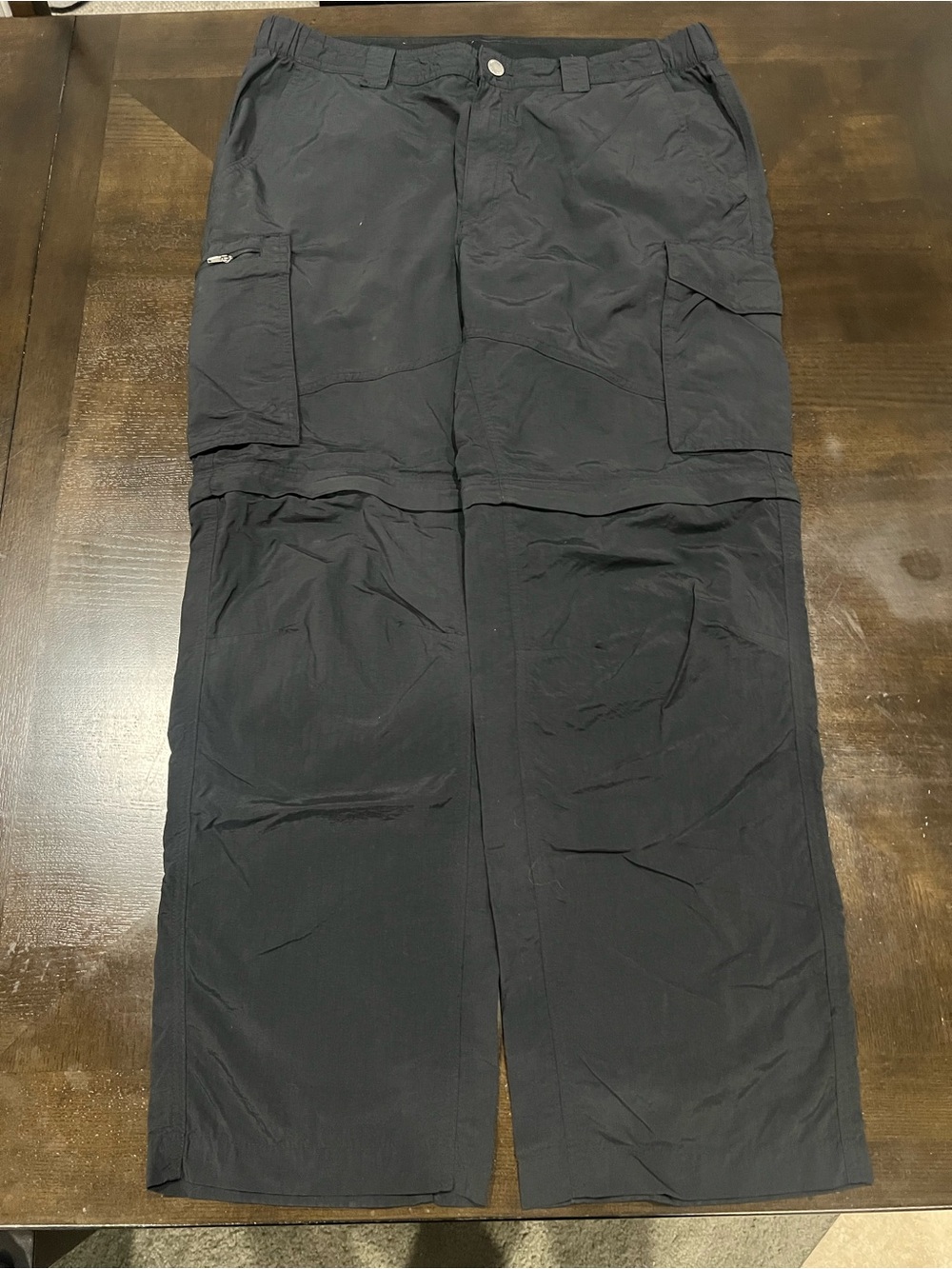 Columbia Omni-Tech Men's Black Cargo Tactical Pants 36W x 30L Cargo Pockets